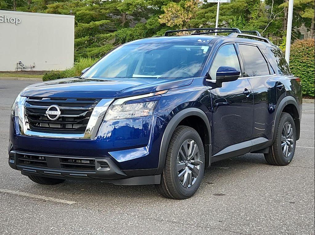 new 2025 Nissan Pathfinder car, priced at $39,883