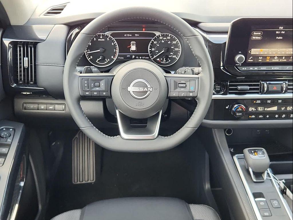 new 2025 Nissan Pathfinder car, priced at $39,883