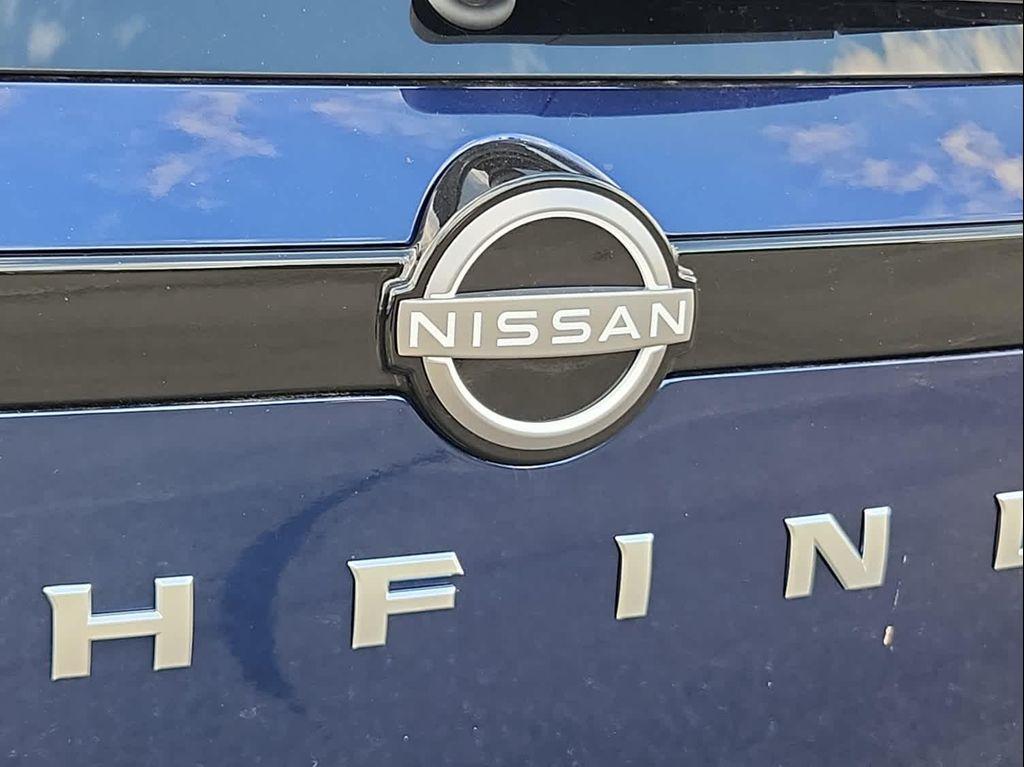 new 2025 Nissan Pathfinder car, priced at $39,883
