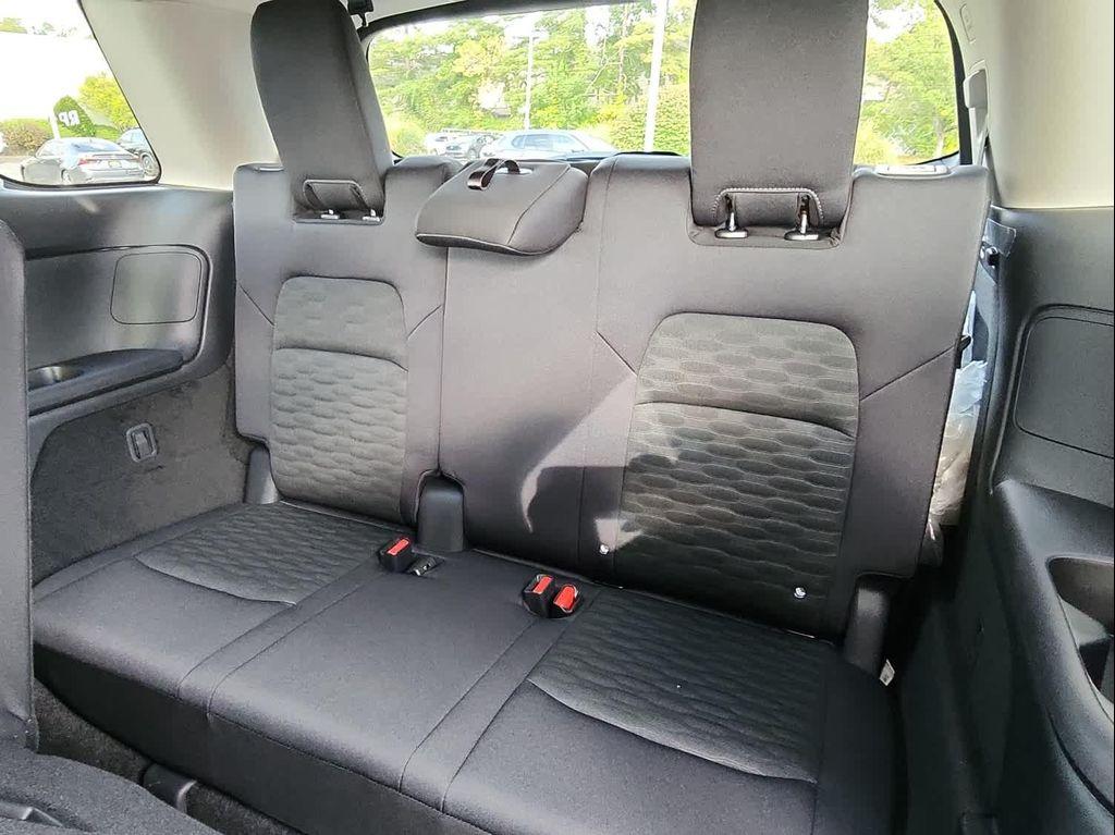 new 2025 Nissan Pathfinder car, priced at $39,883