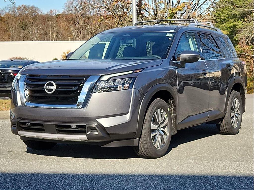 new 2025 Nissan Pathfinder car, priced at $43,593
