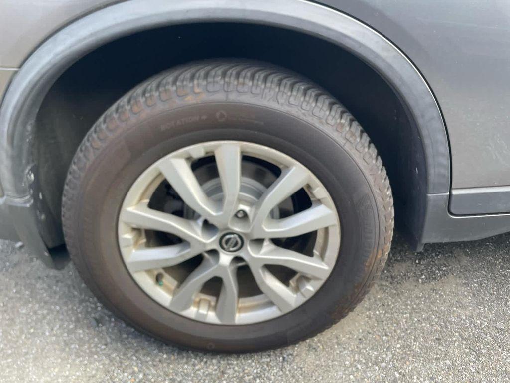 used 2019 Nissan Rogue car, priced at $17,981