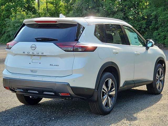 new 2024 Nissan Rogue car, priced at $39,981