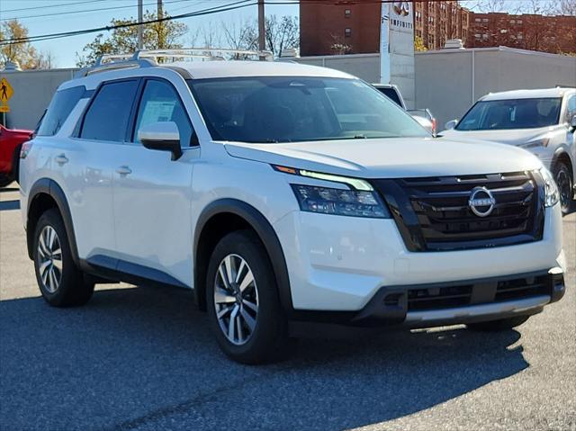 new 2025 Nissan Pathfinder car, priced at $48,610