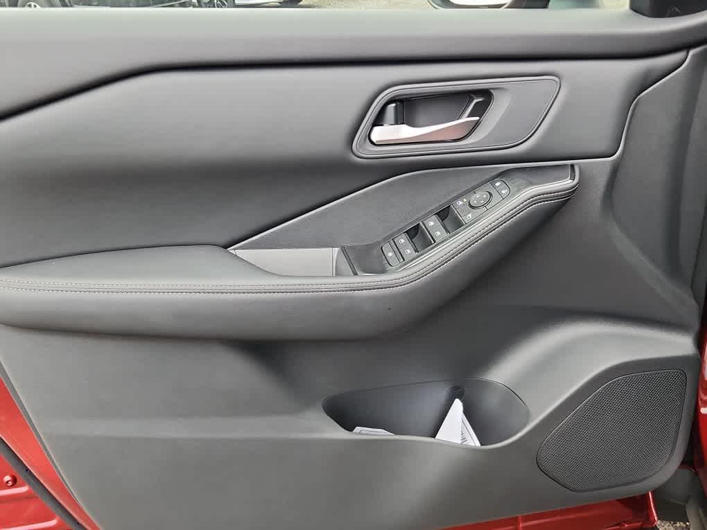 new 2026 Nissan Rogue car, priced at $33,040