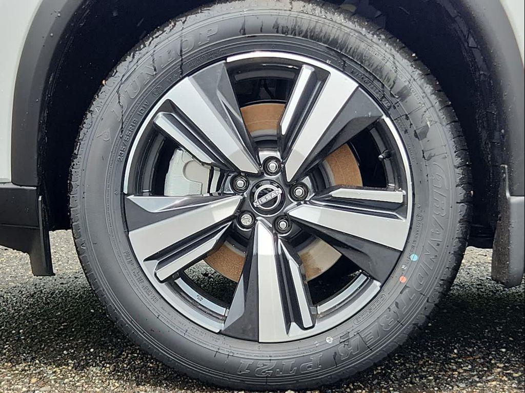 new 2025 Nissan Rogue car, priced at $43,103