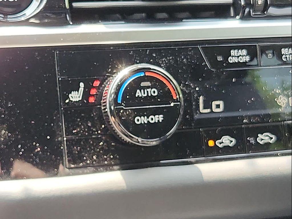 new 2025 Nissan Pathfinder car, priced at $44,738