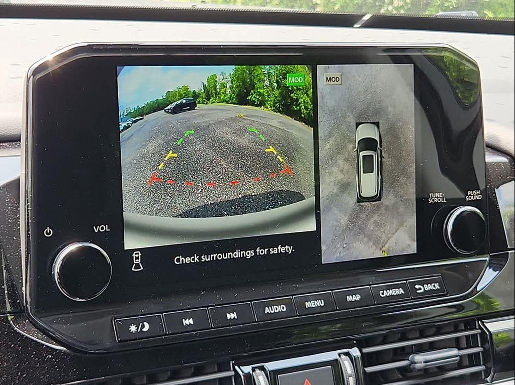 new 2025 Nissan Pathfinder car, priced at $44,738