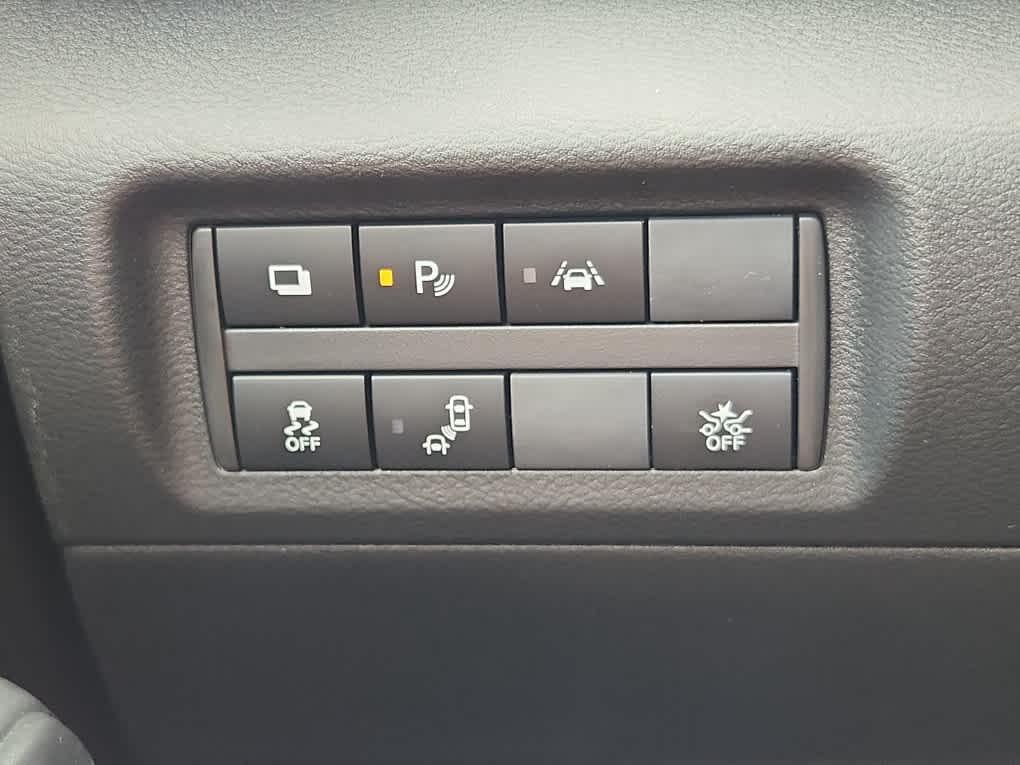 new 2025 Nissan Kicks car, priced at $22,283