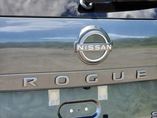 new 2024 Nissan Rogue car, priced at $39,604