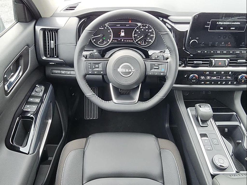 new 2025 Nissan Pathfinder car, priced at $43,738