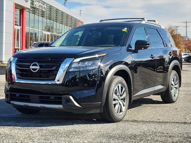 new 2025 Nissan Pathfinder car, priced at $47,965