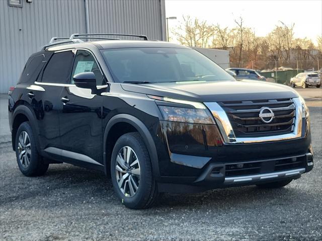 new 2025 Nissan Pathfinder car, priced at $47,610