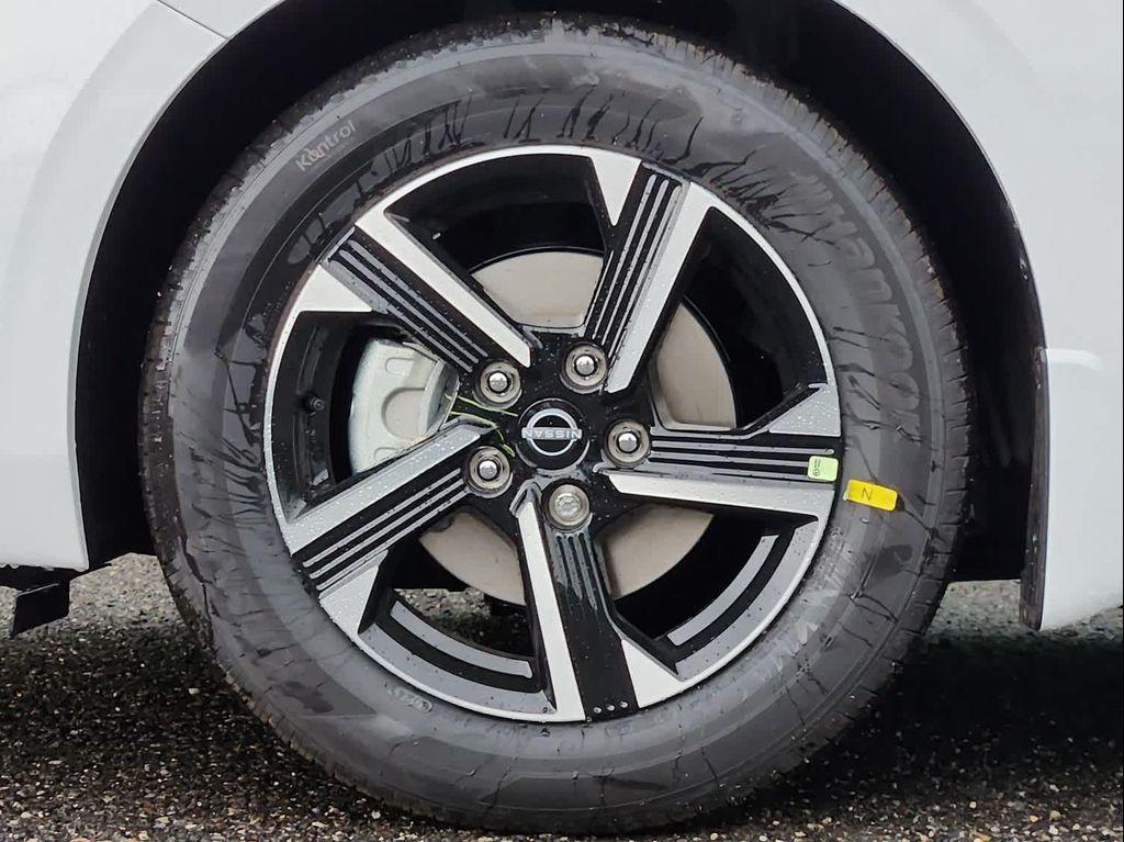 new 2025 Nissan Sentra car, priced at $22,678