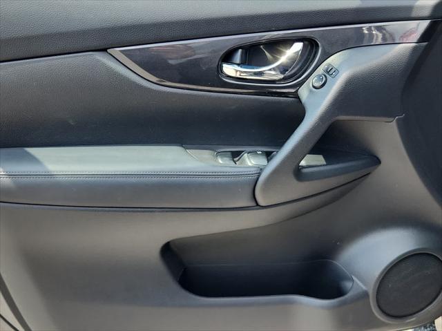 used 2019 Nissan Rogue car, priced at $16,228