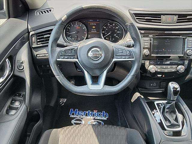 used 2019 Nissan Rogue car, priced at $16,228