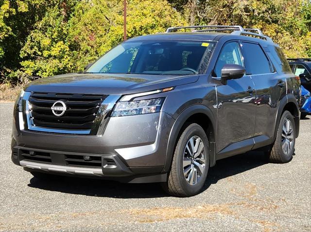 new 2024 Nissan Pathfinder car, priced at $45,932