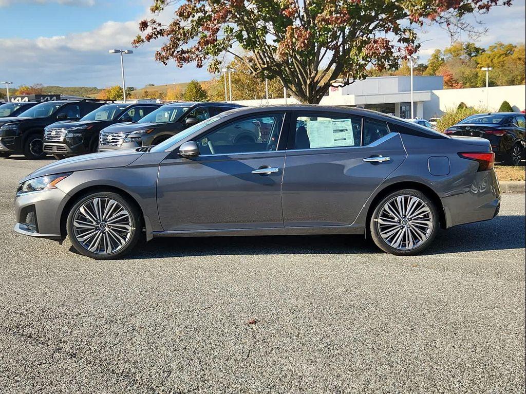 new 2025 Nissan Altima car, priced at $33,208