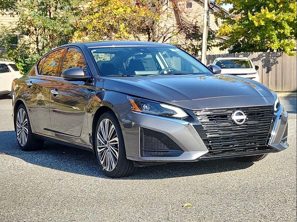 new 2025 Nissan Altima car, priced at $33,208