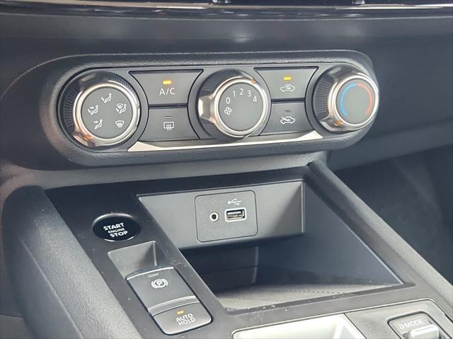 new 2025 Nissan Kicks car