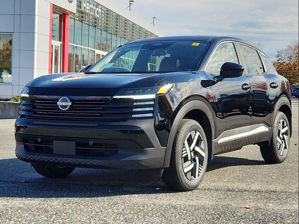 new 2025 Nissan Kicks car, priced at $23,798