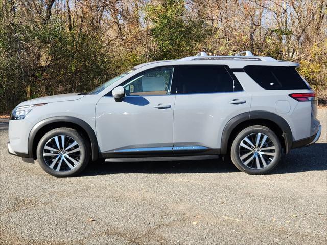 new 2025 Nissan Pathfinder car, priced at $57,370