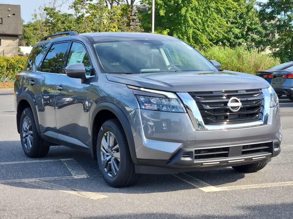 new 2025 Nissan Pathfinder car, priced at $40,928