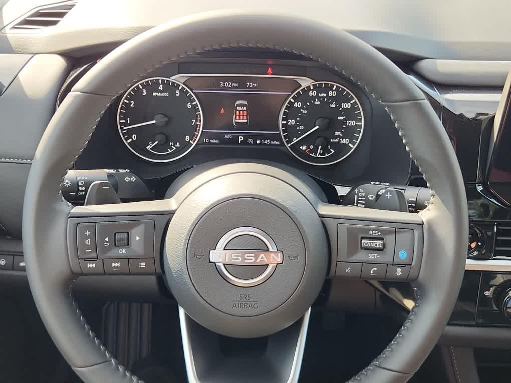 new 2025 Nissan Pathfinder car, priced at $40,928