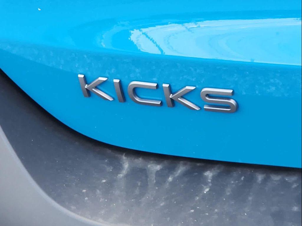 new 2025 Nissan Kicks car, priced at $29,938