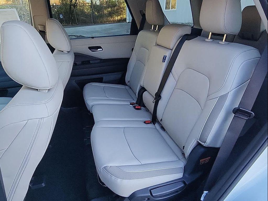 new 2025 Nissan Pathfinder car, priced at $43,618