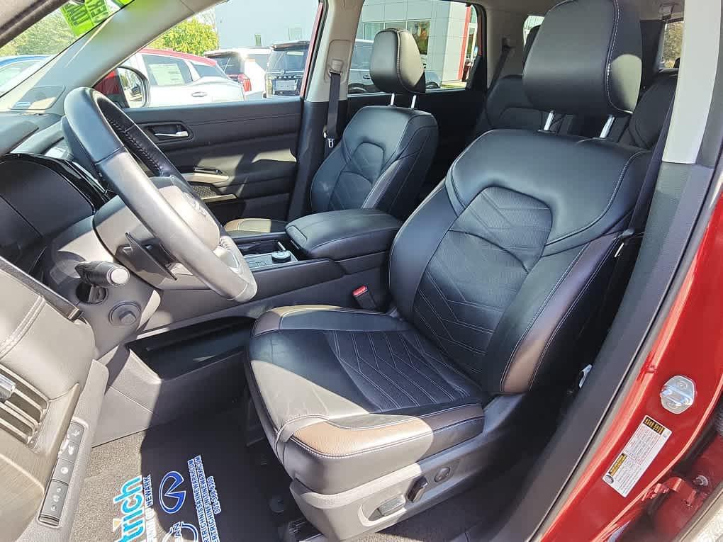 used 2023 Nissan Pathfinder car, priced at $35,477