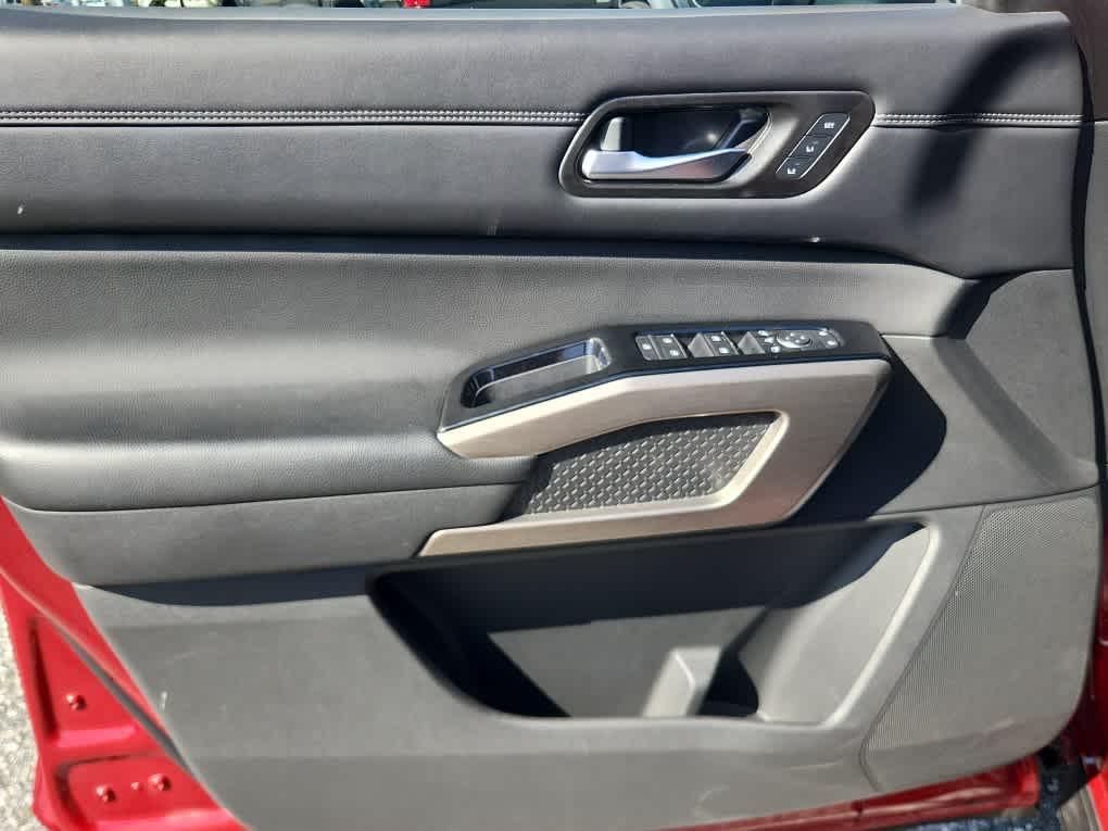 used 2023 Nissan Pathfinder car, priced at $35,477