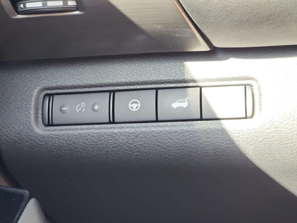 used 2023 Nissan Pathfinder car, priced at $35,477