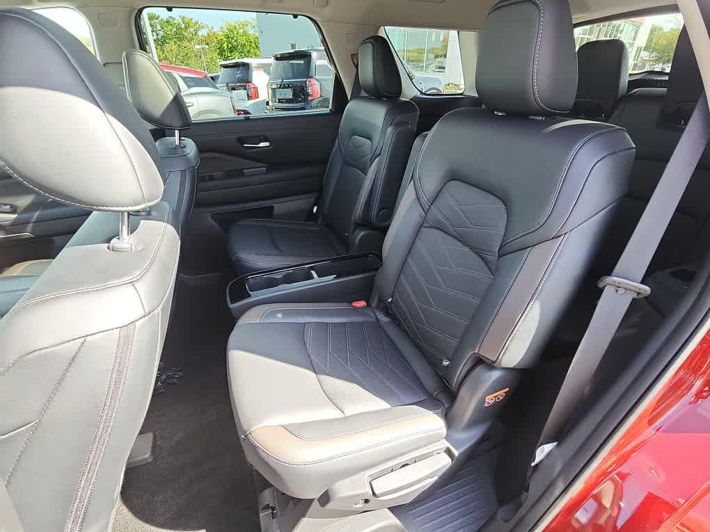 used 2023 Nissan Pathfinder car, priced at $35,477