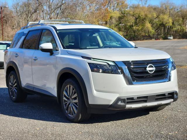 new 2025 Nissan Pathfinder car, priced at $51,375