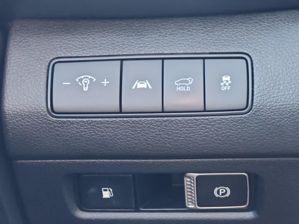 used 2022 Hyundai Santa Fe car, priced at $24,240