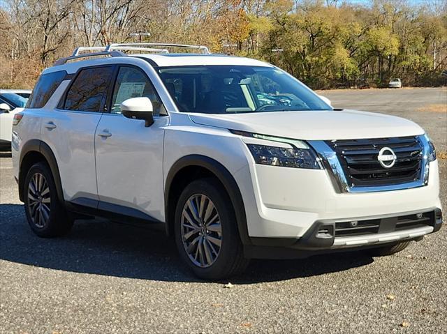 new 2025 Nissan Pathfinder car, priced at $51,025