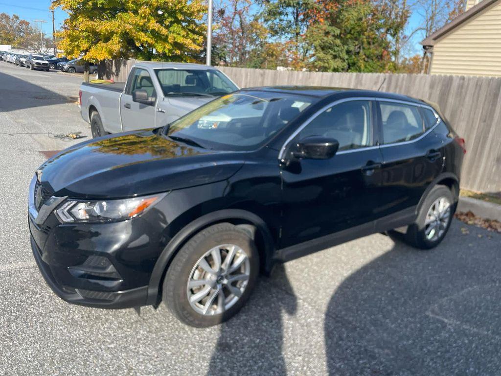 used 2022 Nissan Rogue Sport car, priced at $20,881