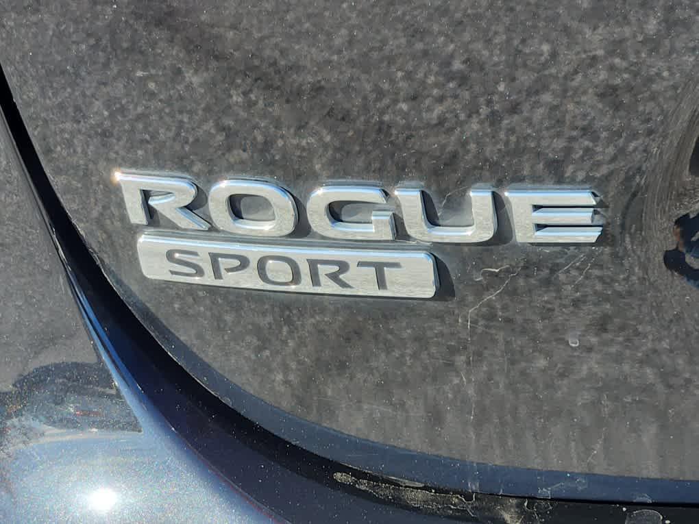used 2022 Nissan Rogue Sport car, priced at $21,707