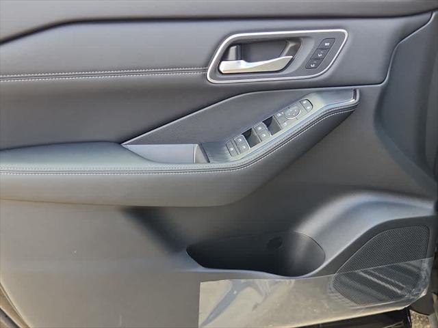 new 2025 Nissan Rogue car, priced at $47,505