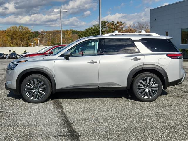 new 2025 Nissan Pathfinder car, priced at $51,570