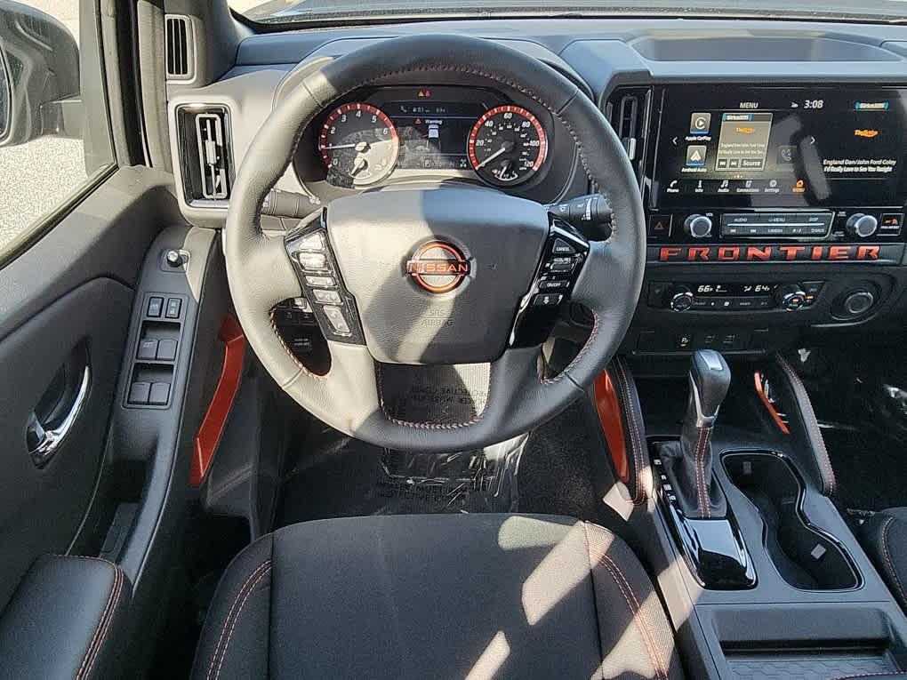 new 2025 Nissan Frontier car