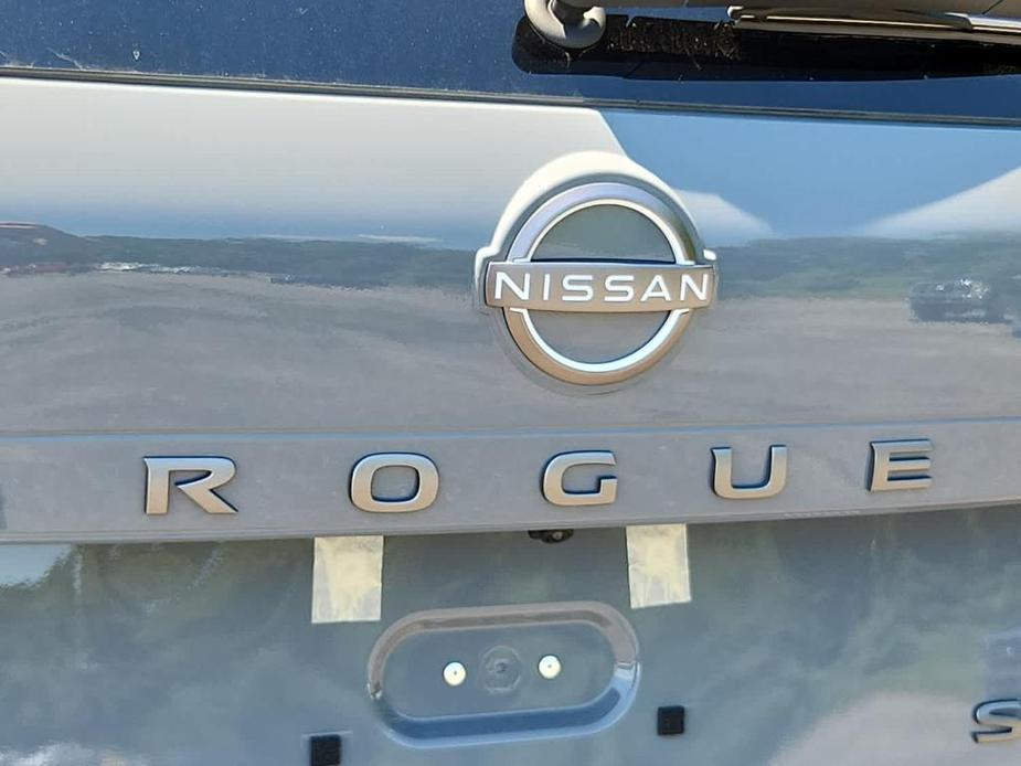 new 2024 Nissan Rogue car, priced at $38,912