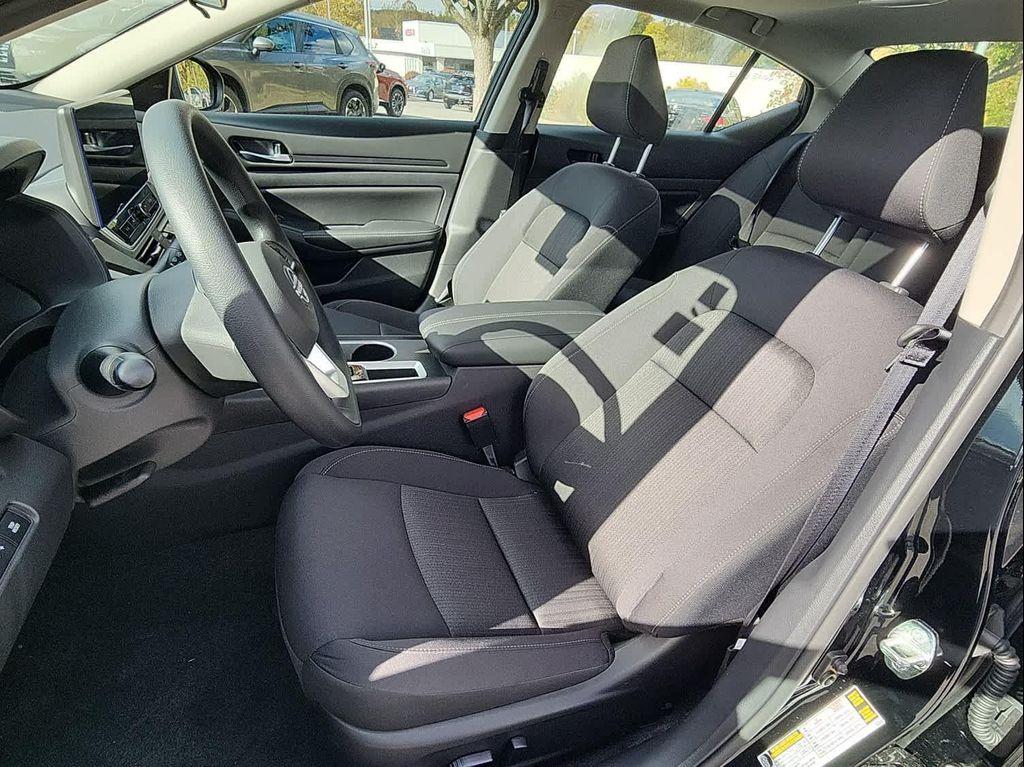 new 2025 Nissan Altima car, priced at $27,978