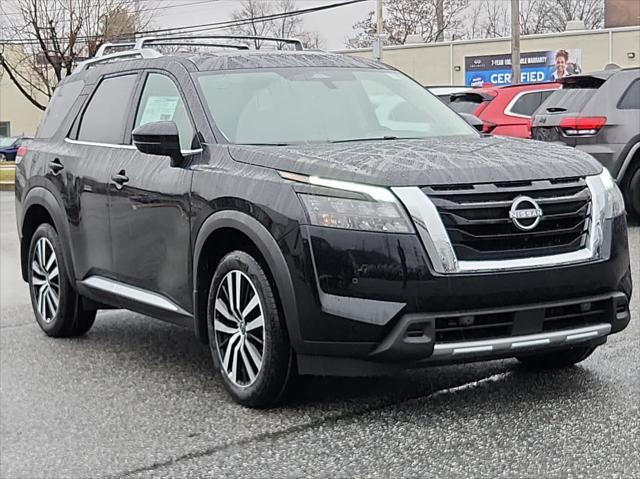 new 2025 Nissan Pathfinder car, priced at $54,605