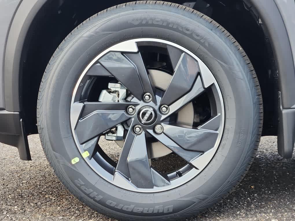 new 2026 Nissan Rogue car, priced at $33,985