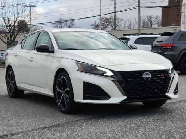 new 2025 Nissan Altima car, priced at $34,190