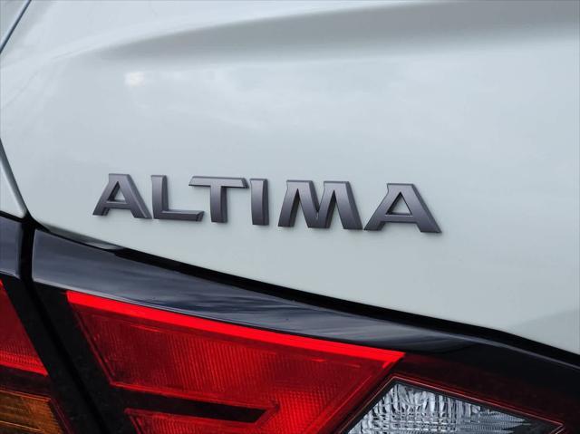 new 2025 Nissan Altima car, priced at $34,190