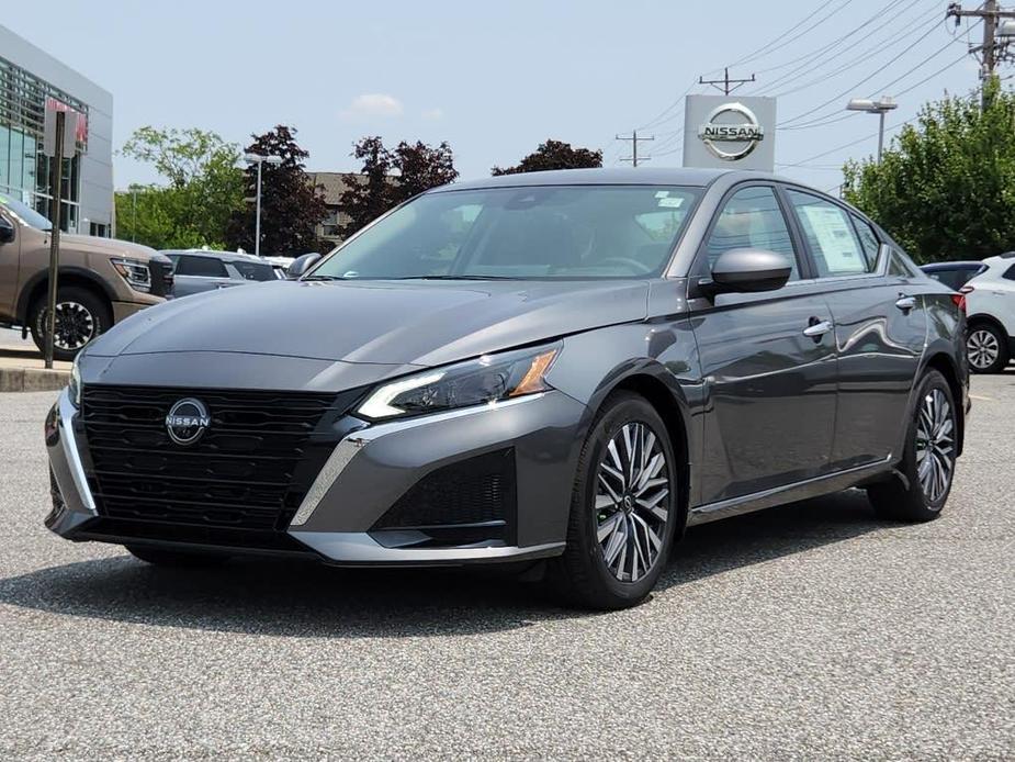 used 2023 Nissan Altima car, priced at $24,676