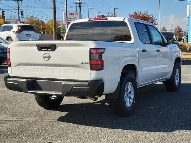 new 2025 Nissan Frontier car, priced at $38,095